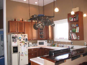 kitchen2.jpg